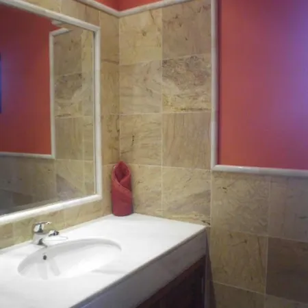 Villa Playa Blanca Sleeps 4 Pool Wifi
